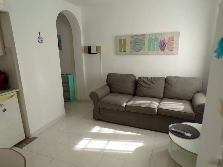 1 bedroom Apartment for sale in Villamartin with pool - € 99,995 (Ref: 9428916)