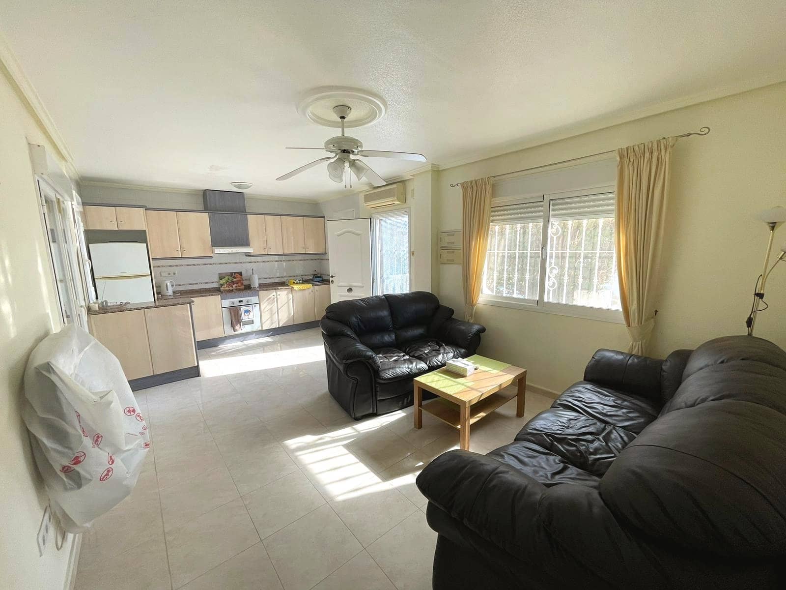 2 soverom Hus til salgs i Ciudad Quesada med svømmebasseng - € 185 000 (Ref: 9432319)