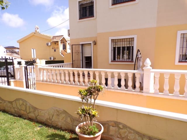 2 bedroom Apartment for sale in Villamartin, Orihuela with pool - € 154,995 (Ref: 9432327)
