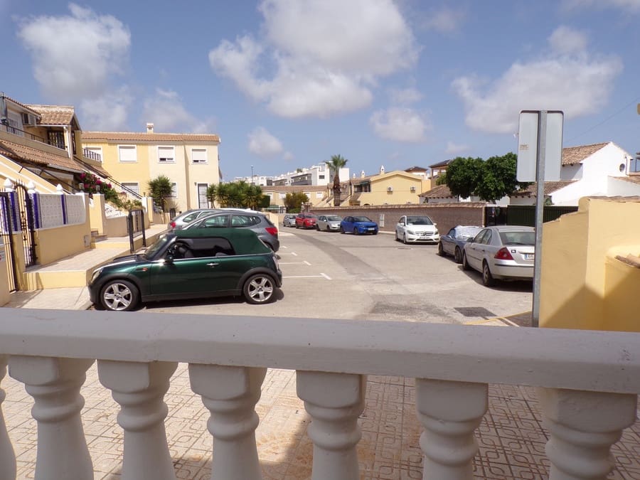 2 bedroom Apartment for sale in Villamartin with pool - € 154,995 (Ref: 9432327)