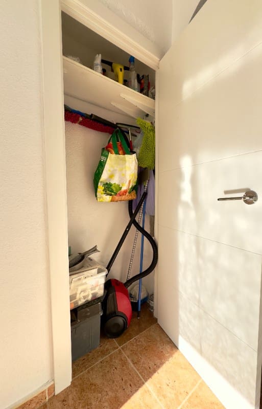 2 makuuhuone Huoneisto myytävänä paikassa Orihuela Costa mukana 
autotalli - 137 000 € (Ref: 9432328)