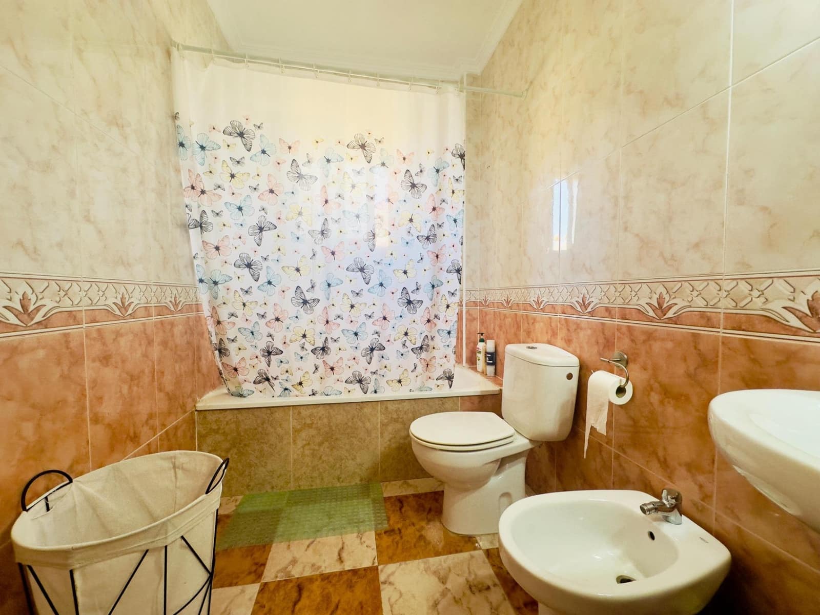 Chalet de 2 habitaciones en Orihuela Costa en venta con piscina - 240.000 € (Ref: 9432335)