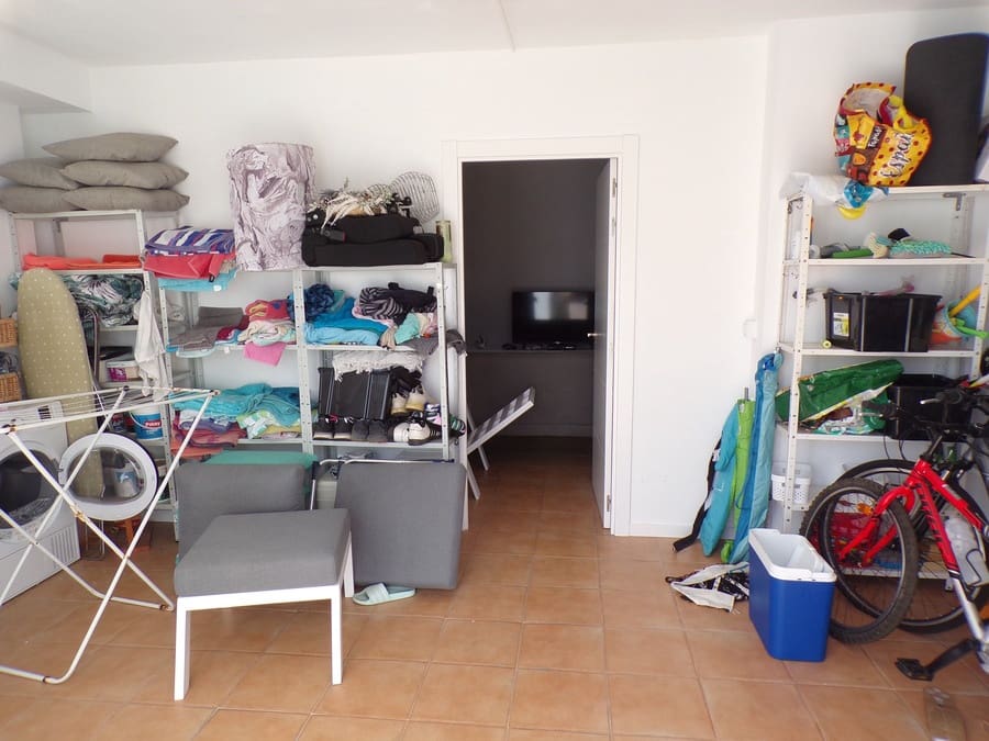 6 bedroom Villa for sale in Villamartin with pool - € 595,000 (Ref: 9436762)