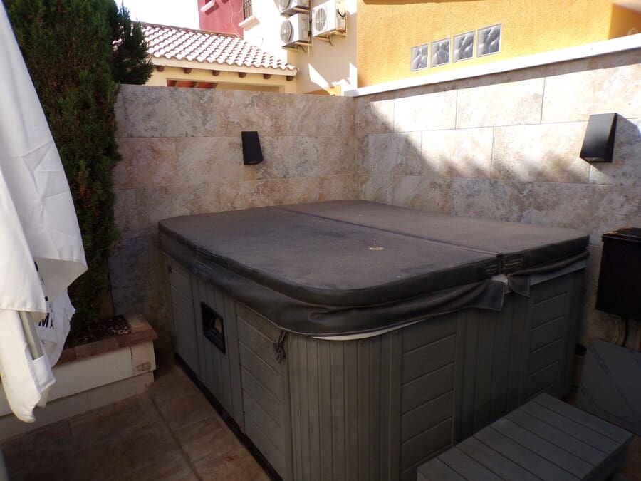 3 soverom Villa til salgs i Cabo Roig med svømmebasseng garasje - € 349 995 (Ref: 9436763)