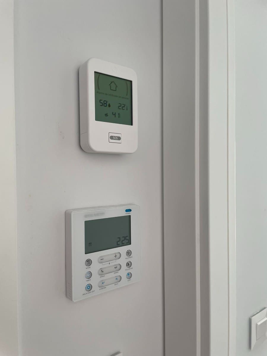 2 bedroom Apartment for sale in Orihuela Costa with pool garage - € 330,000 (Ref: 9436768)