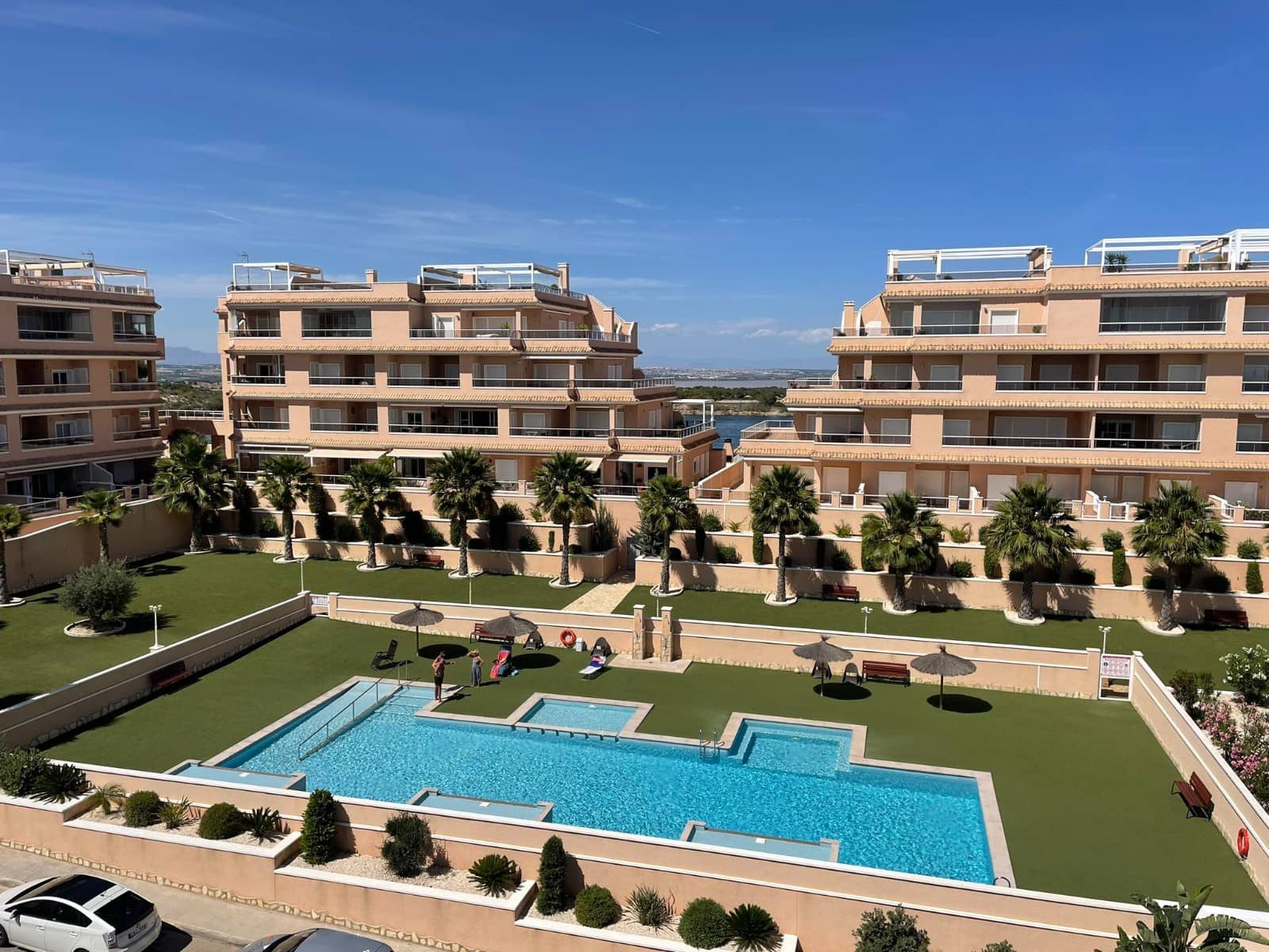 2 bedroom Apartment for sale in Orihuela Costa with pool garage - € 330,000 (Ref: 9436768)