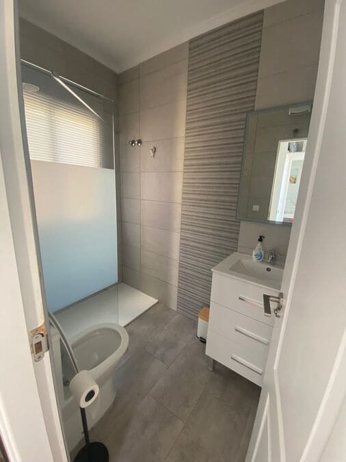 3 soveværelse Villa til salg i Villamartin med swimmingpool - € 349.995 (Ref: 9436772)