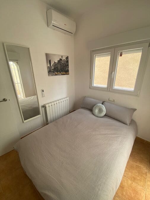 3 soveværelse Villa til salg i Villamartin med swimmingpool - € 349.995 (Ref: 9436772)