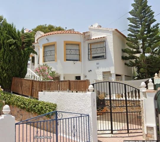 3 bedroom Villa for sale in Villamartin, Orihuela with pool - € 375,000 (Ref: 9436773)