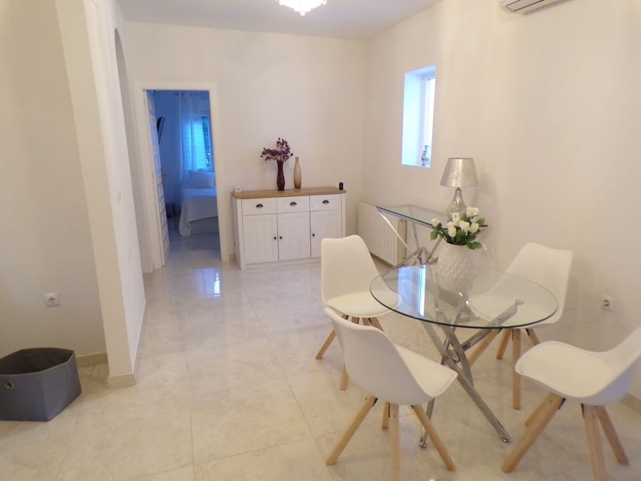 3 bedroom Villa for sale in Villamartin with pool - € 375,000 (Ref: 9436773)