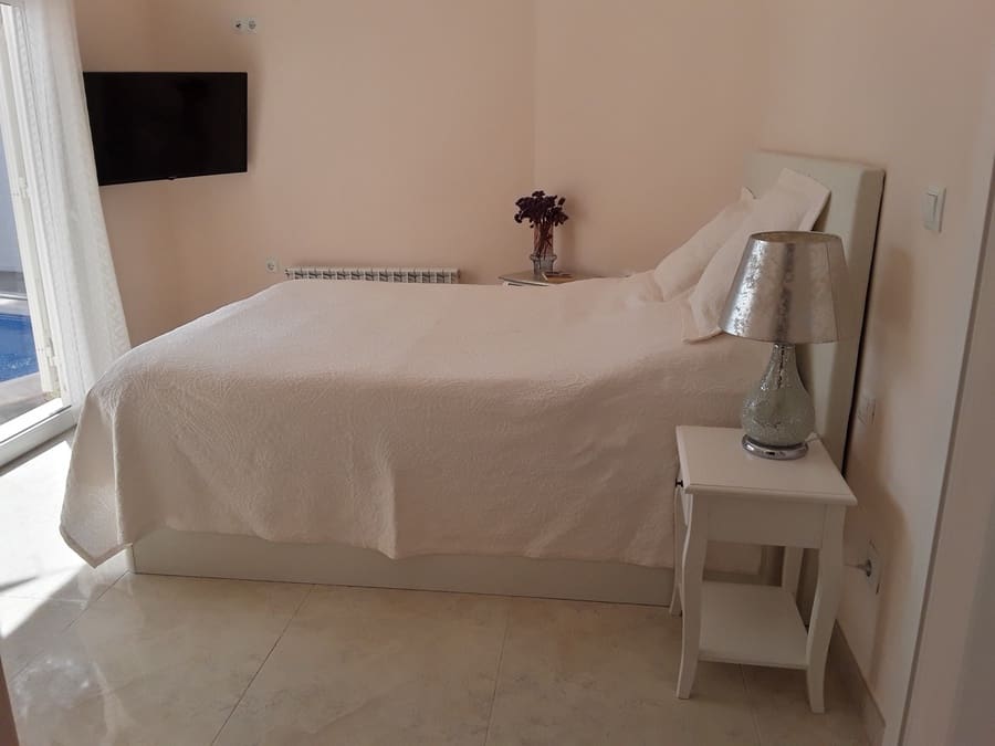 3 bedroom Villa for sale in Villamartin with pool - € 375,000 (Ref: 9436773)