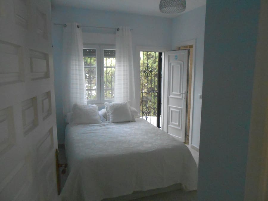 3 bedroom Villa for sale in Villamartin with pool - € 375,000 (Ref: 9436773)