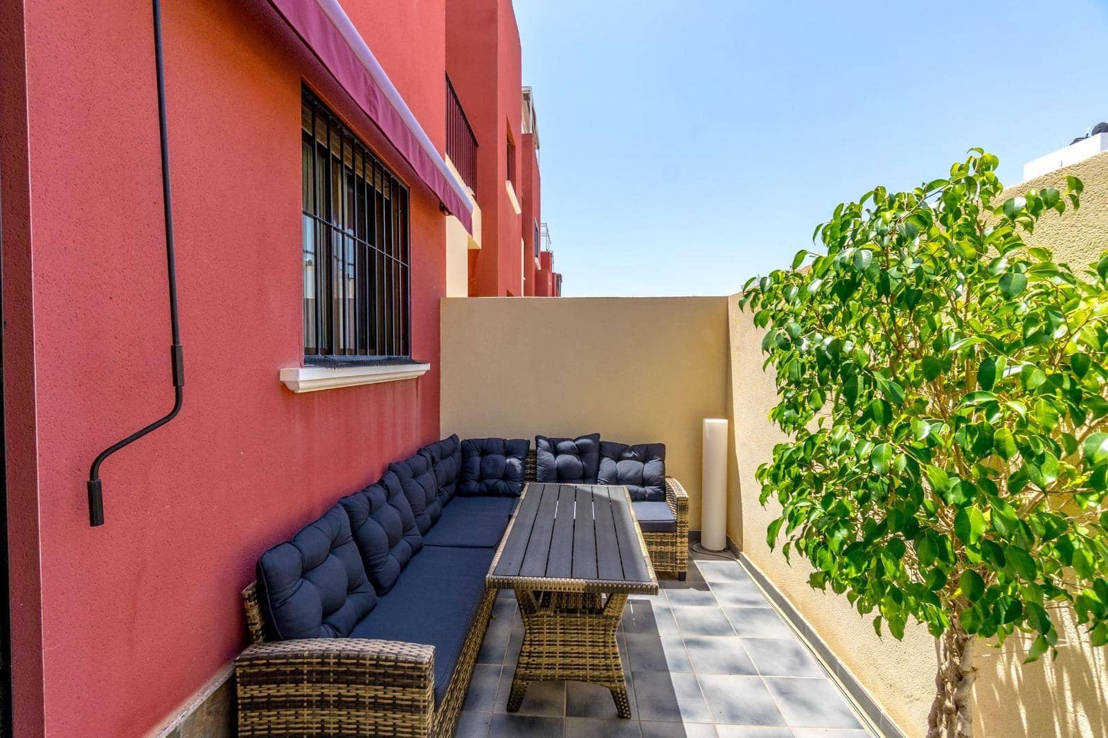 3 slaapkamer Huis te koop in Torrevieja met zwembad - € 319.000 (Ref: 9436784)