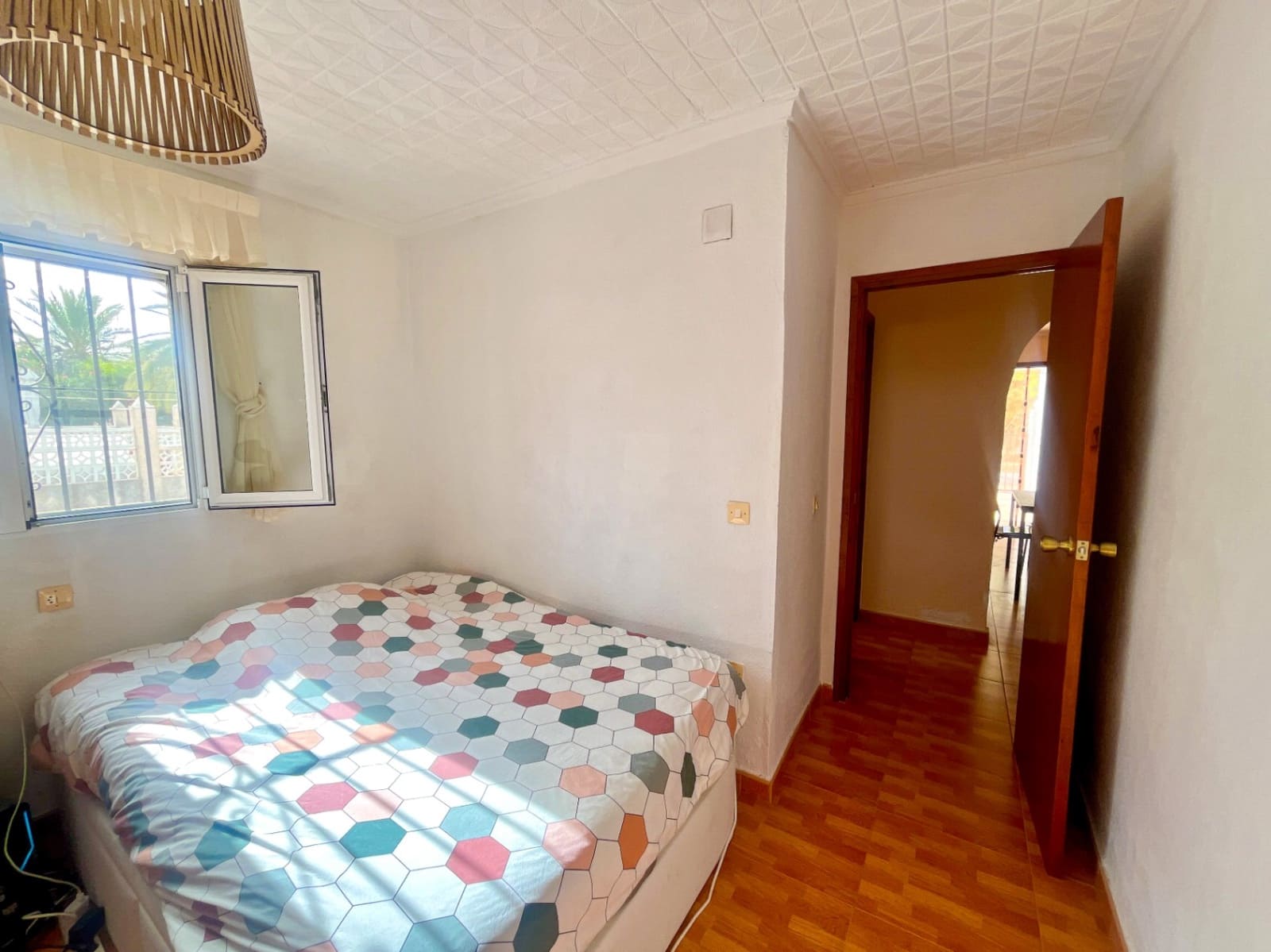 2 soverom Kjedet enebolig til salgs i Torrevieja med garasje - € 129 999 (Ref: 9456360)