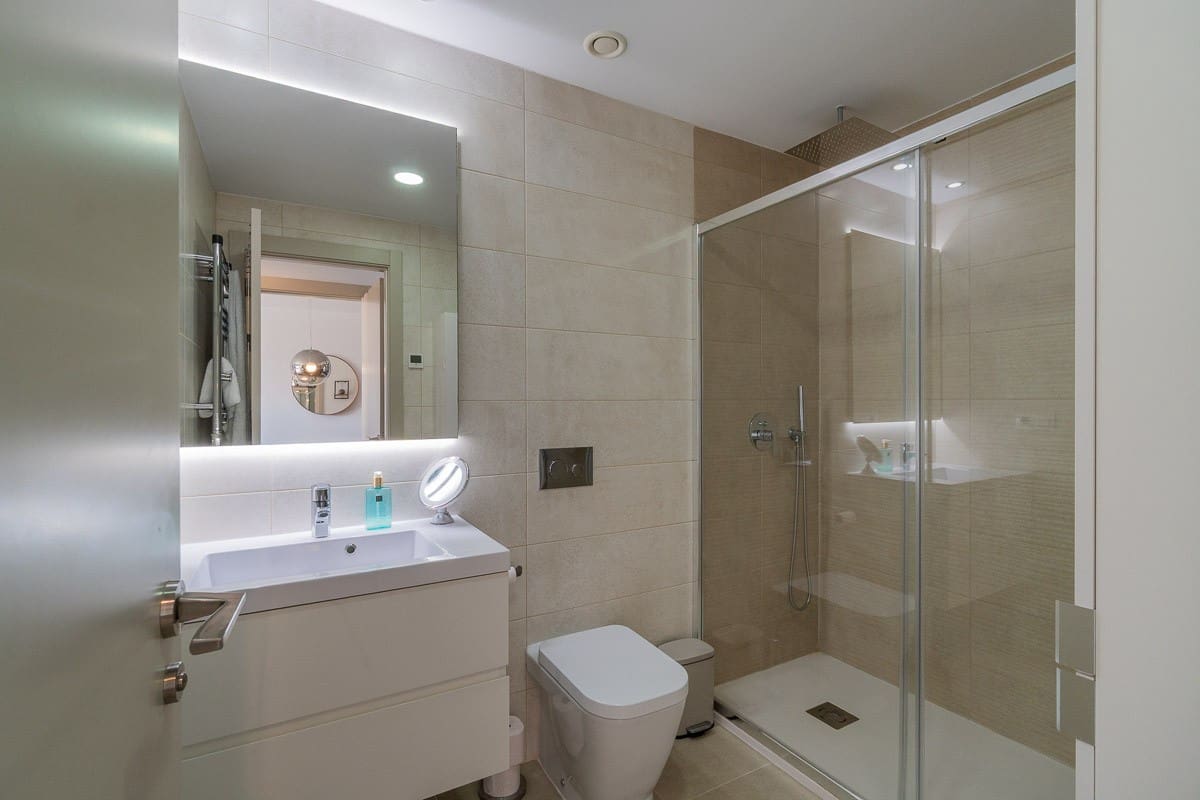 2 soverom Leilighet til salgs i Orihuela Costa med svømmebasseng - € 399 000 (Ref: 9499892)