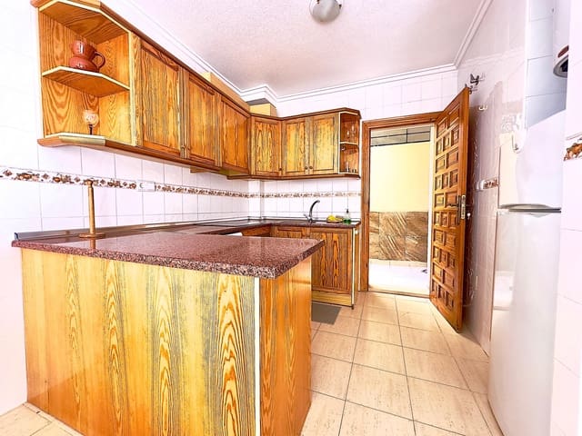 Bungalow de 2 habitaciones en Orihuela Costa, Orihuela en venta con piscina - 132.000 € (Ref: 9500153)