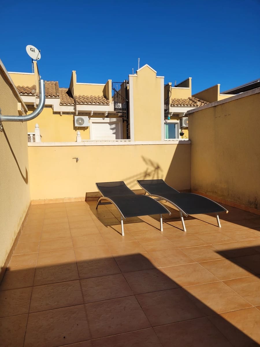 2 bedroom Townhouse for sale in Algorfa with pool garage - € 164,995 (Ref: 9503140)