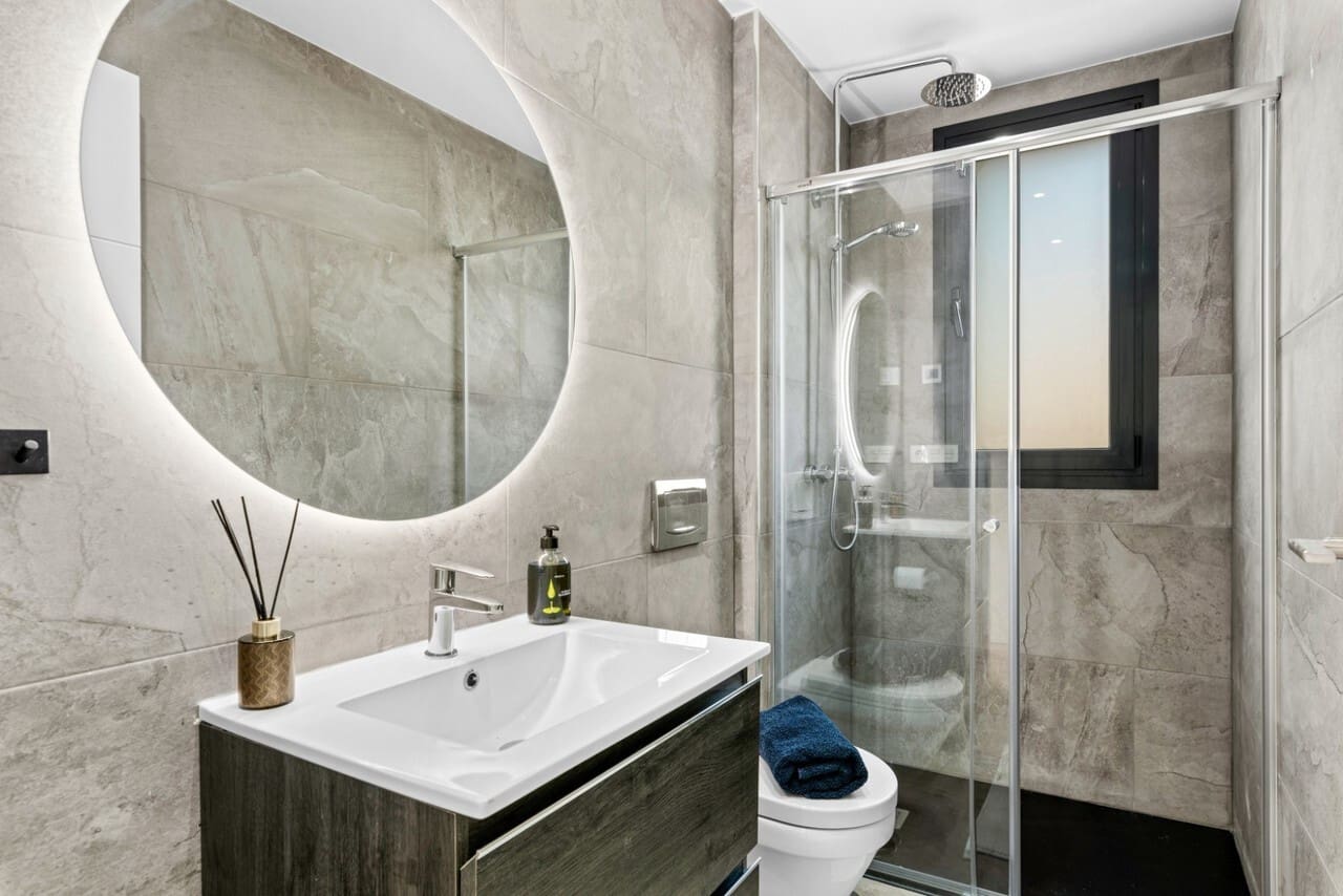 5 chambre Villa/Maison à vendre à Cabo Roig avec piscine garage - 829 000 € (Ref: 9521847)