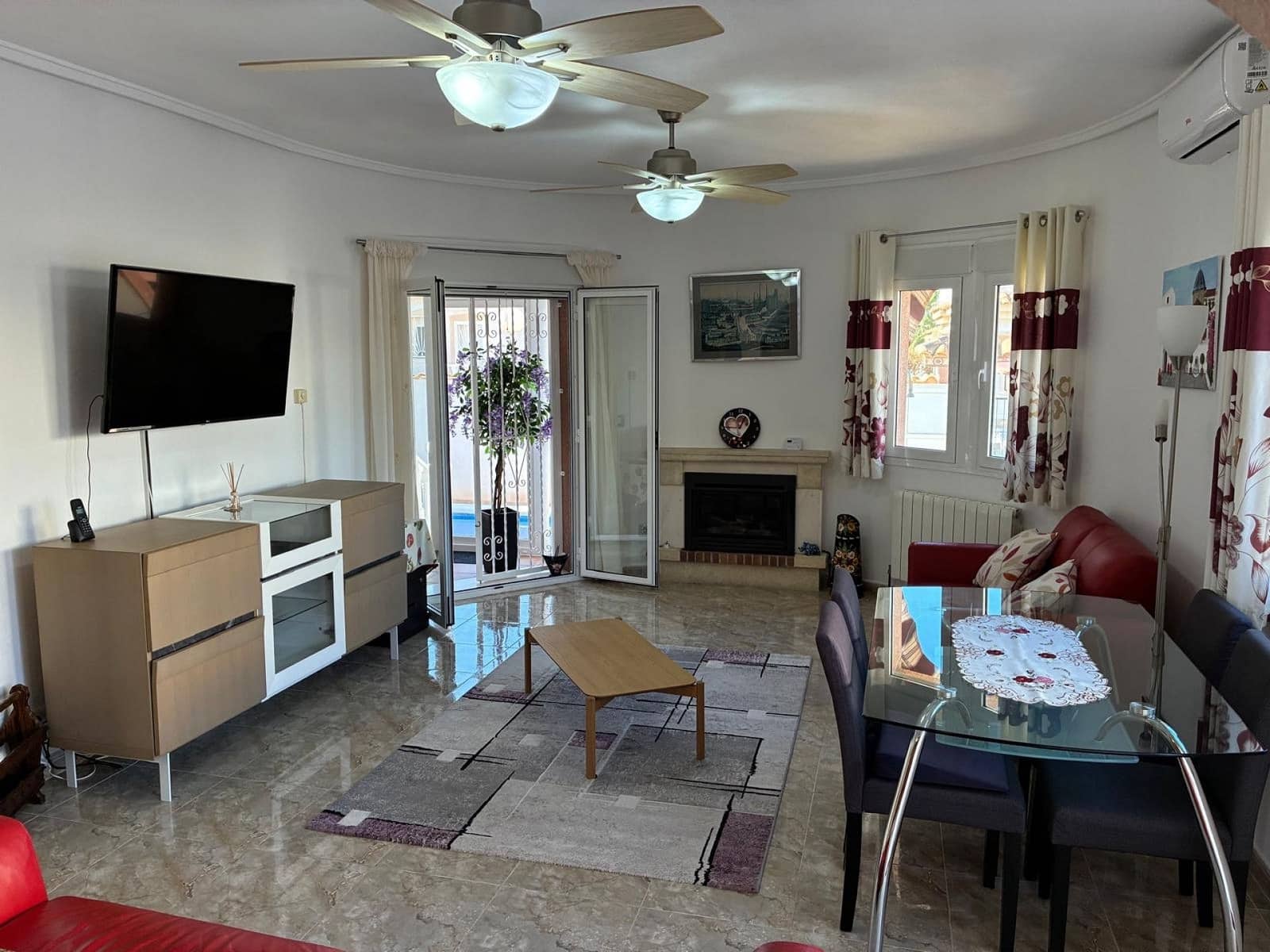 3 bedroom Villa for sale in Rojales with pool - € 298,500 (Ref: 9521854)