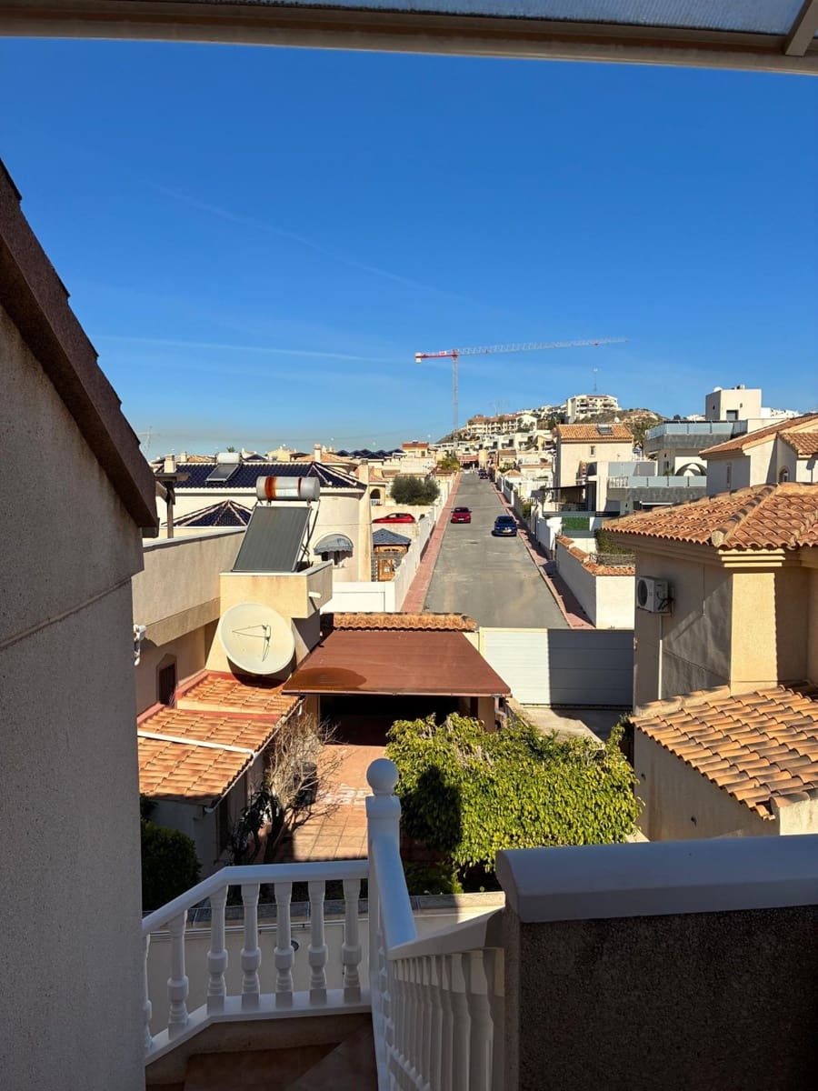 3 bedroom Villa for sale in Rojales with pool - € 298,500 (Ref: 9521854)