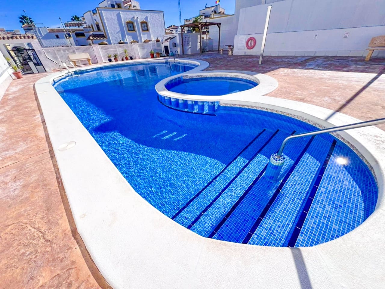 3 soverom Hus til salgs i Vistabella med svømmebasseng garasje - € 195 000 (Ref: 9525795)