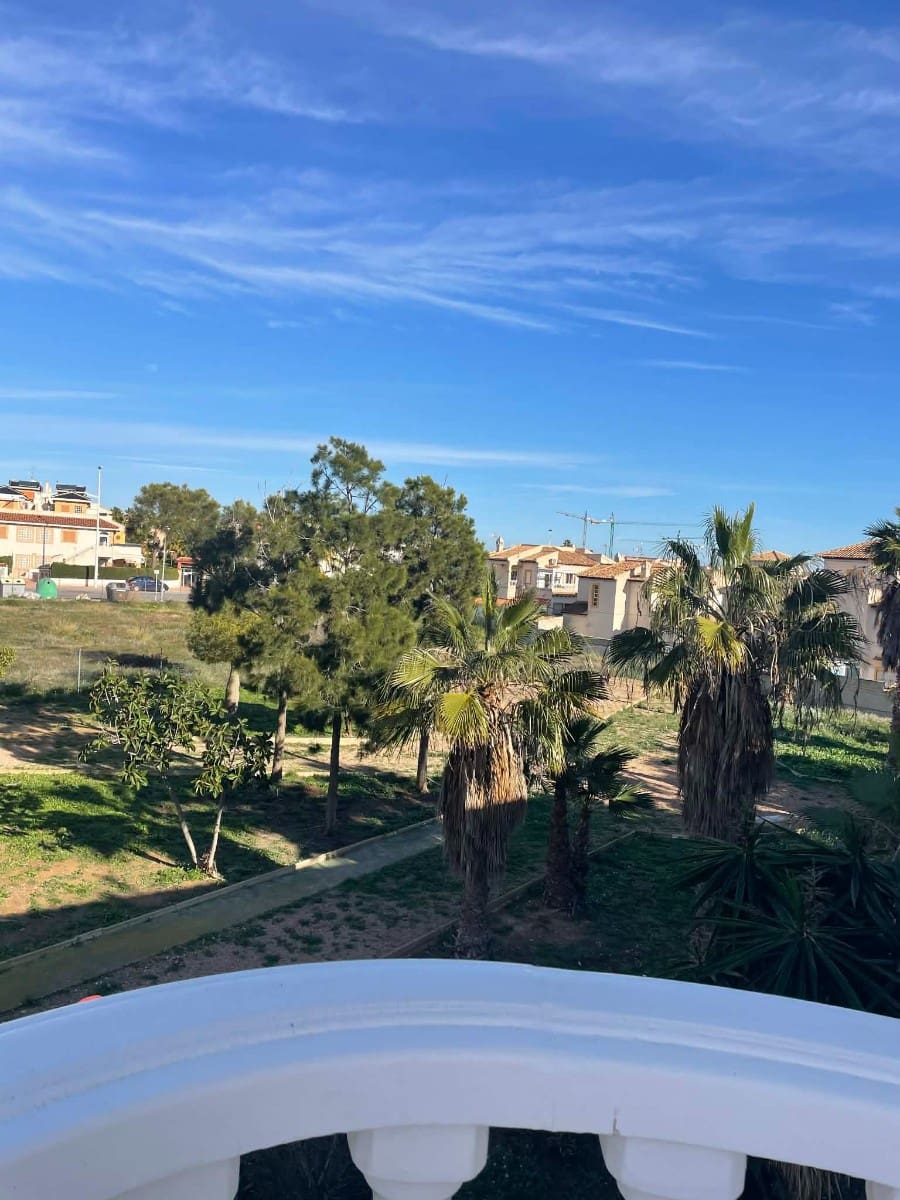 Apartamento de 2 habitaciones en Orihuela Costa en venta - 140.000 € (Ref: 9558387)