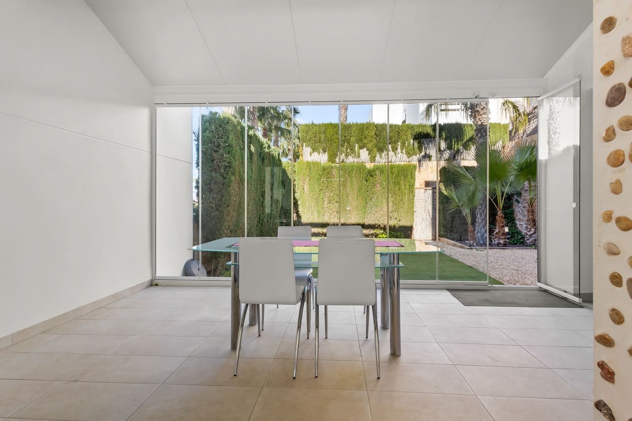 3 chambre Villa/Maison à vendre à Algorfa avec piscine garage - 349 995 € (Ref: 9559873)