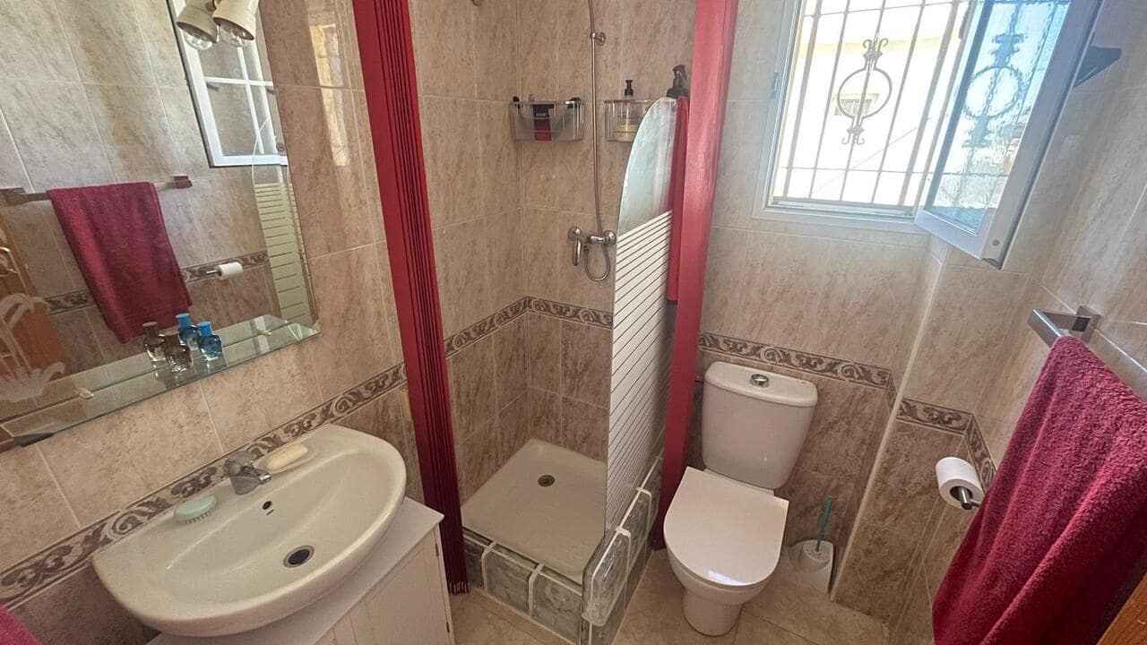 3 bedroom Townhouse for sale in Torrevieja with pool garage - € 215,000 (Ref: 9559878)