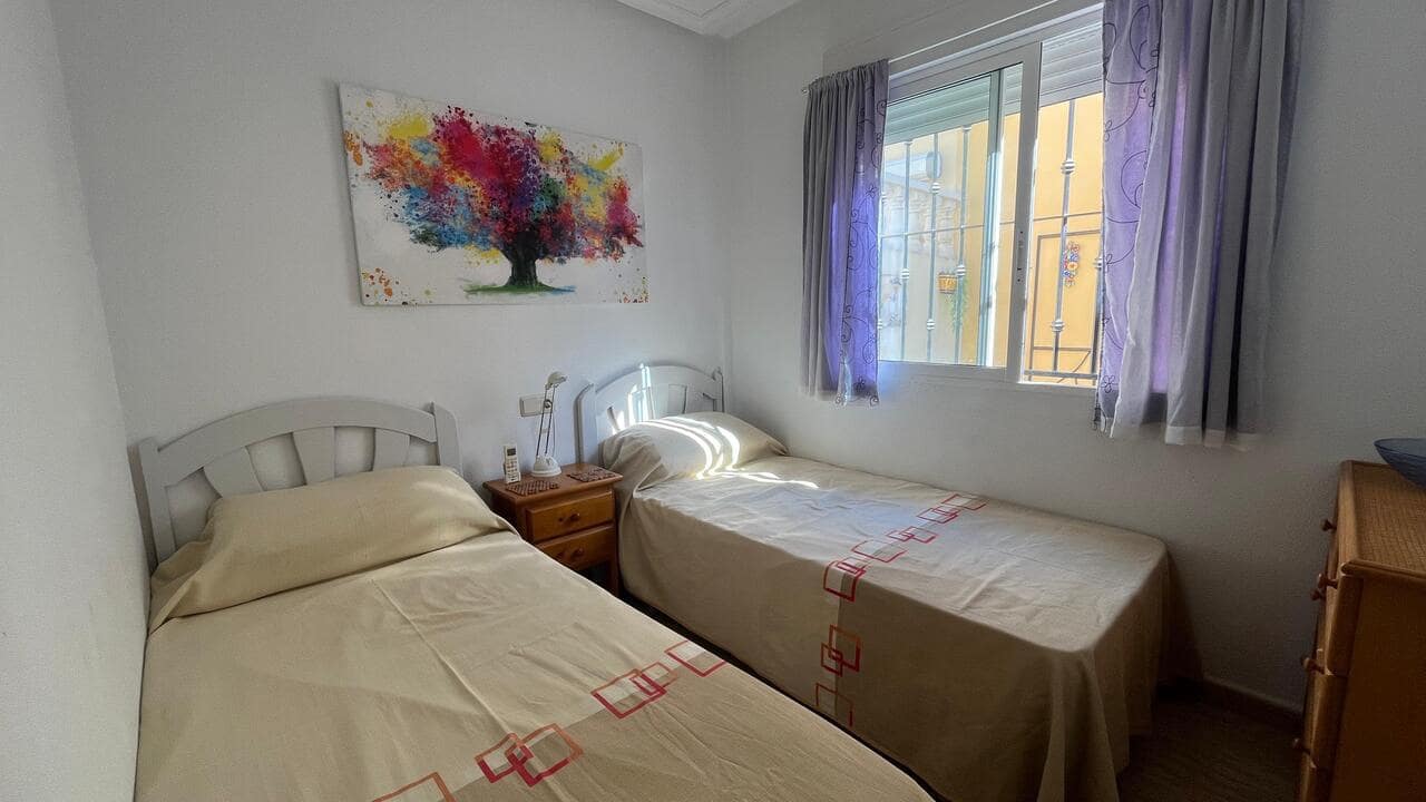 2 bedroom Townhouse for sale in Algorfa with pool garage - € 150,000 (Ref: 9559883)