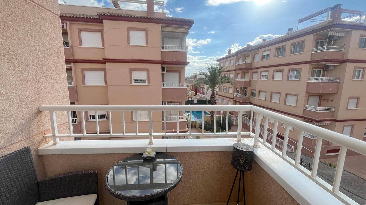 2 Zimmer Apartment zu verkaufen in Algorfa mit Pool - 109.999 € (Ref: 9559895)