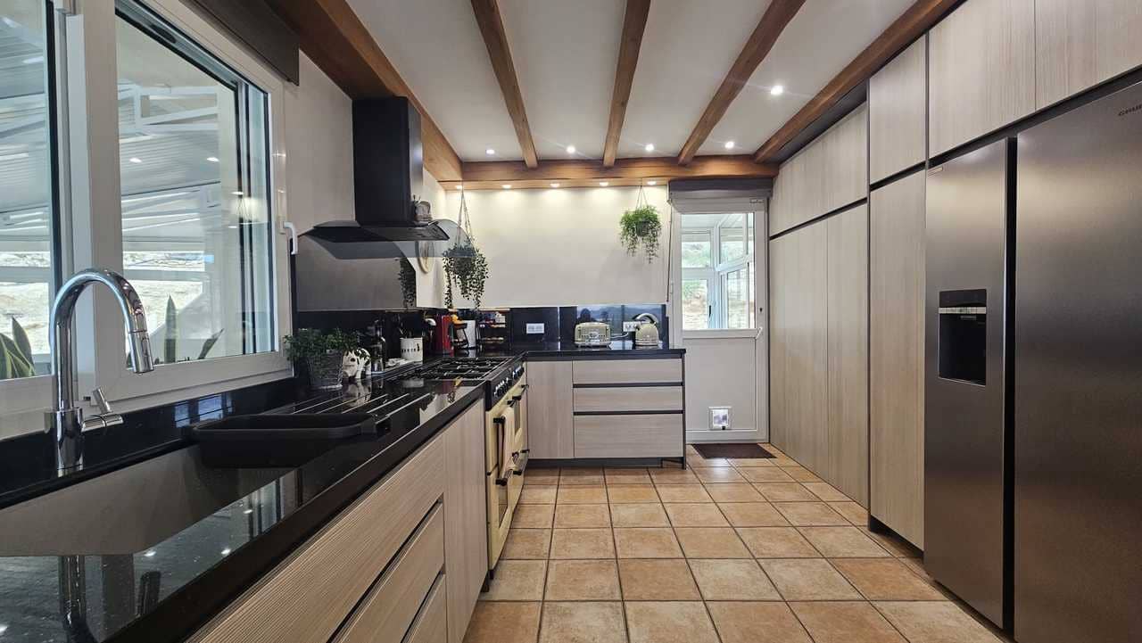 4 bedroom Villa for sale in Torremendo with pool garage - € 1,100,000 (Ref: 9566459)