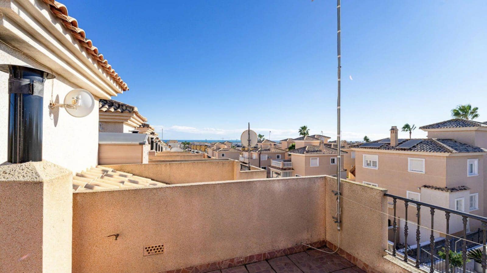 2 sypialnia Dom na sprzedaż w Orihuela Costa z basenem - 199 000 € (Ref: 9566644)