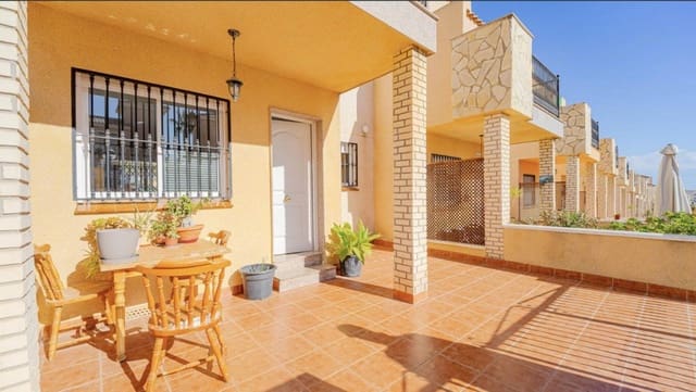 2 slaapkamer Huis te koop in Orihuela Costa, Orihuela met zwembad - € 199.000 (Ref: 9566644)