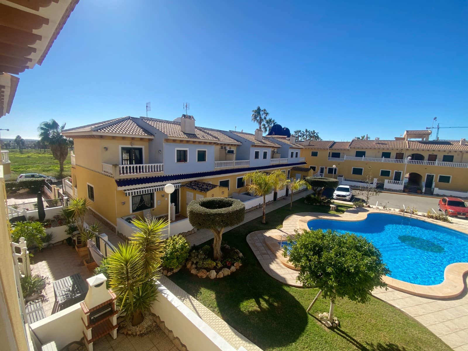 2 soveværelse Lejlighed til salg i Ciudad Quesada med swimmingpool - € 182.000 (Ref: 9588173)