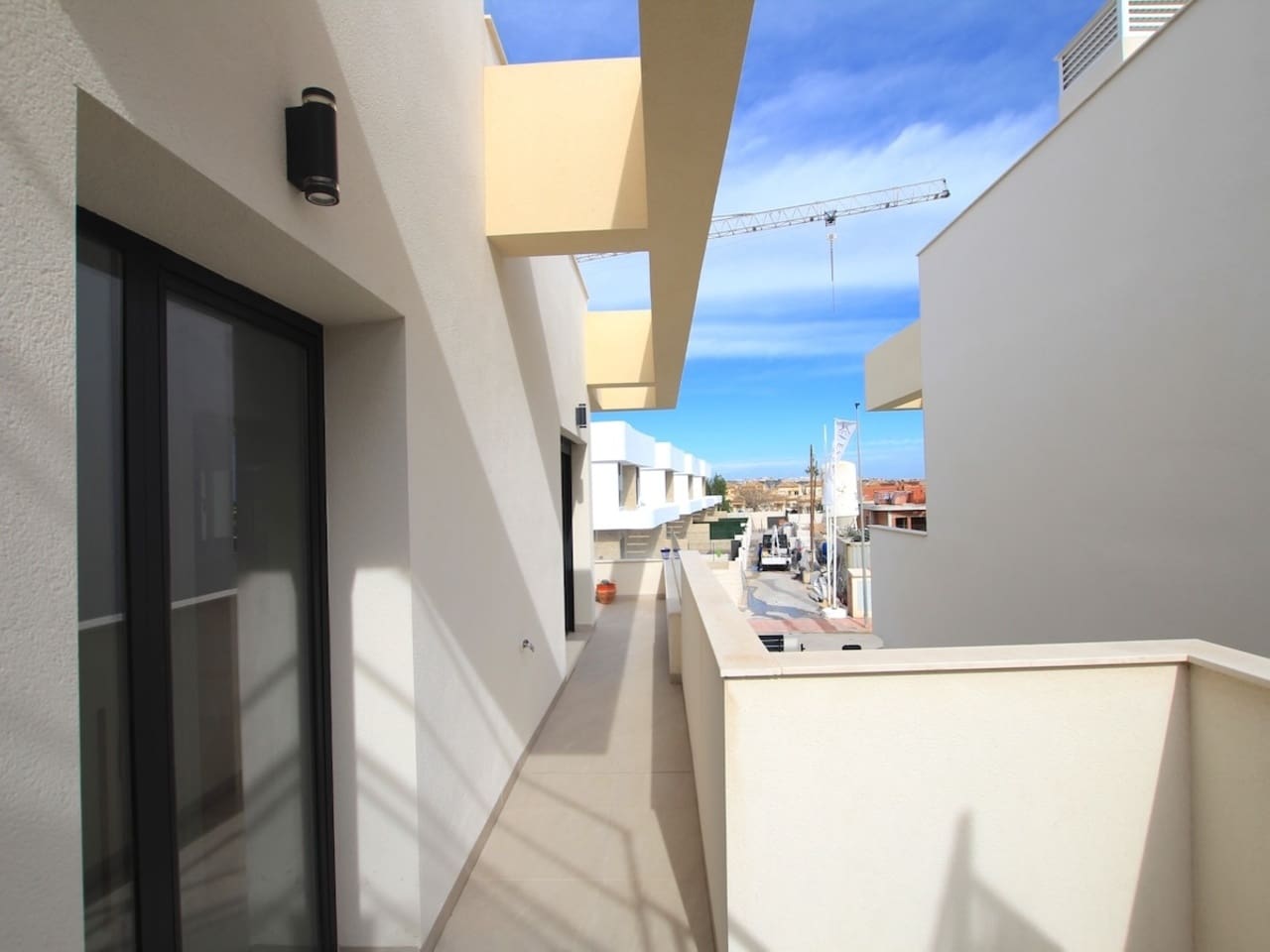 Chalet de 3 habitaciones en Los Montesinos en venta con piscina - 387.500 € (Ref: 9603508)