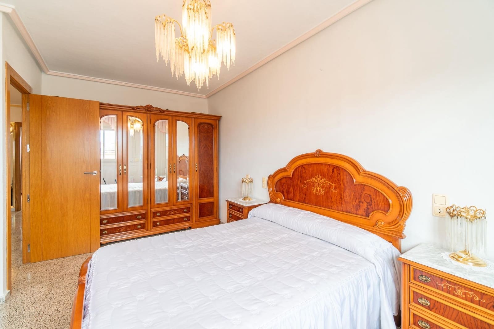 5 soveværelse Byhus til salg i San Miguel de Salinas med swimmingpool garage - € 249.000 (Ref: 9603514)