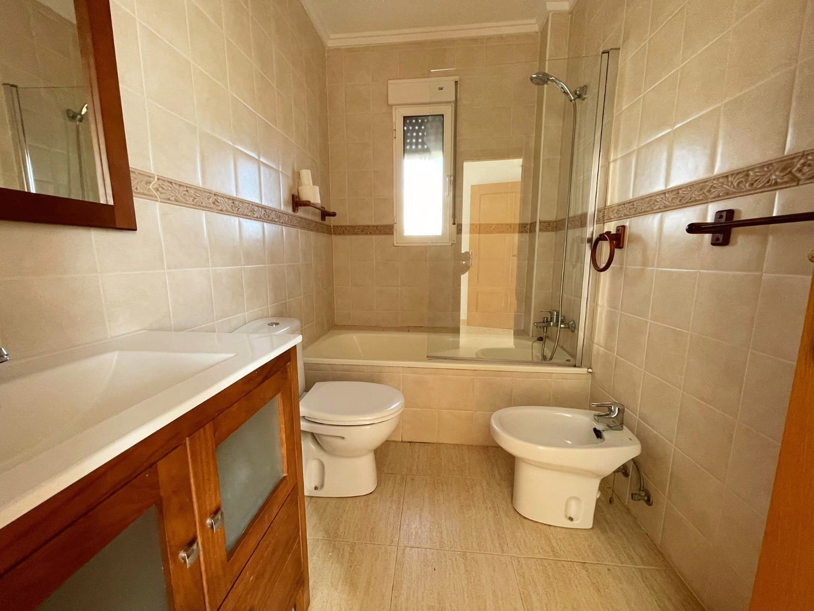 Chalet de 3 habitaciones en Ciudad Quesada en venta con piscina garaje - 295.000 € (Ref: 9603628)