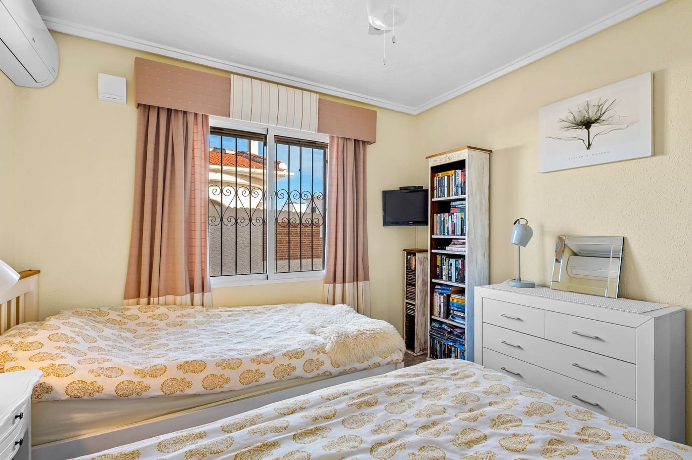 4 bedroom Villa for sale in Ciudad Quesada with pool - € 449,500 (Ref: 9606755)