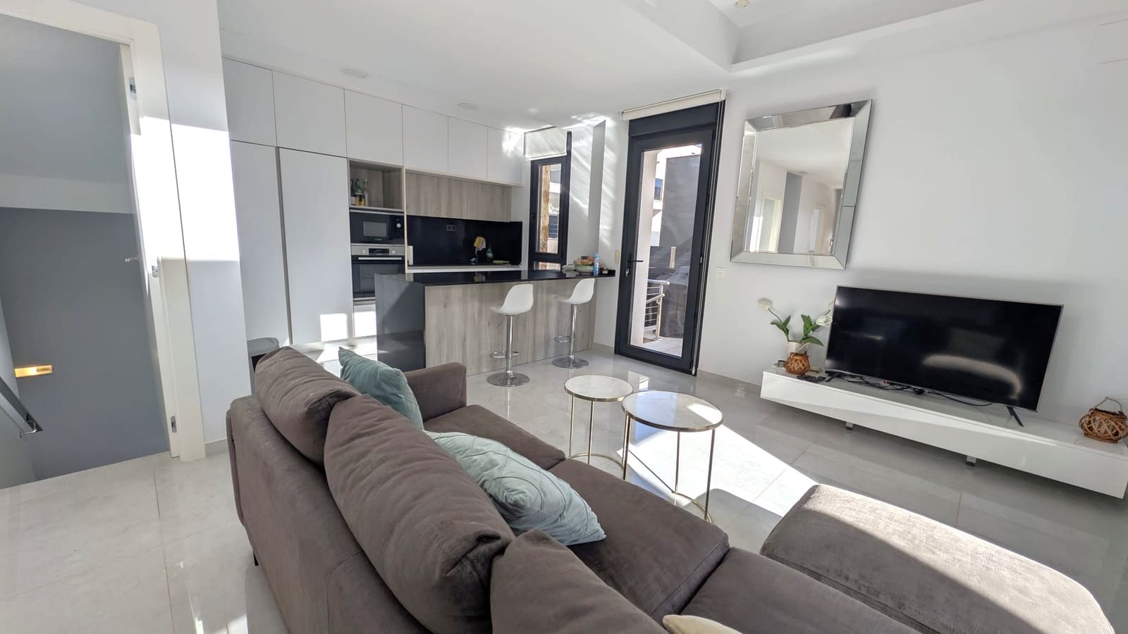 4 makuuhuone Huvila myytävänä paikassa Cabo Roig mukana uima-altaan 
autotalli - 529 950 € (Ref: 9614590)