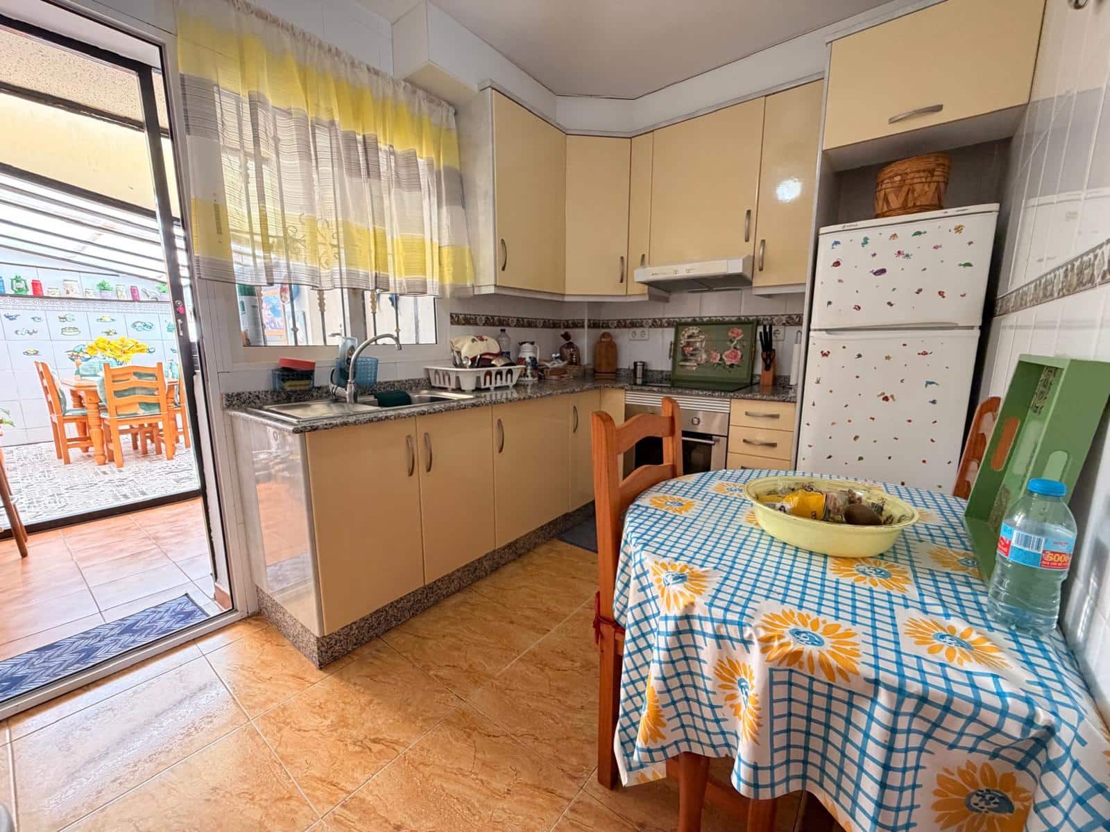 3 soveværelse Byhus til salg i Playa Flamenca med swimmingpool garage - € 177.000 (Ref: 9614594)