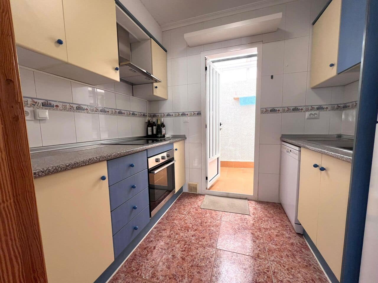 2 soveværelse Lejlighed til salg i Vistabella med swimmingpool garage - € 125.000 (Ref: 9615623)