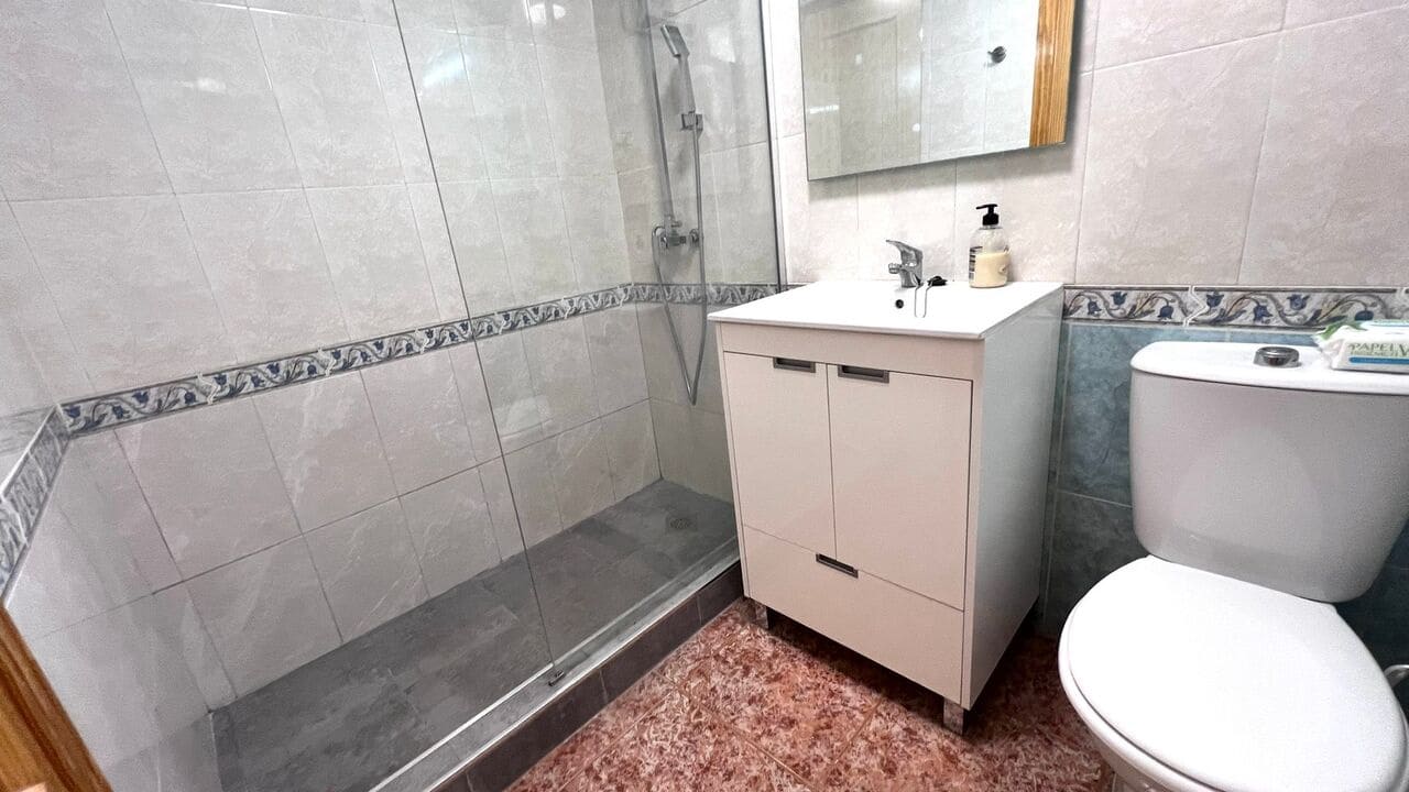 2 soveværelse Lejlighed til salg i Vistabella med swimmingpool garage - € 125.000 (Ref: 9615623)