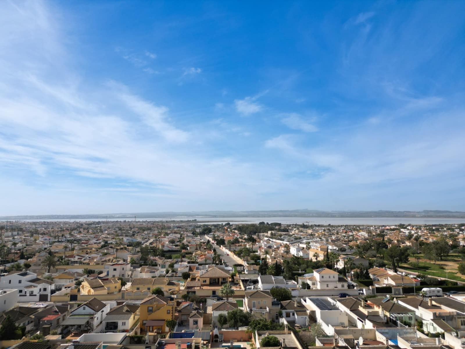 2 soveværelse Bungalow til salg i Torrevieja - € 149.000 (Ref: 9618129)