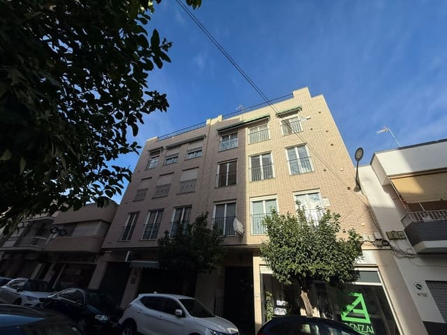 3 bedroom Apartment for sale in Almoradí - € 135,000 (Ref: 9620621)