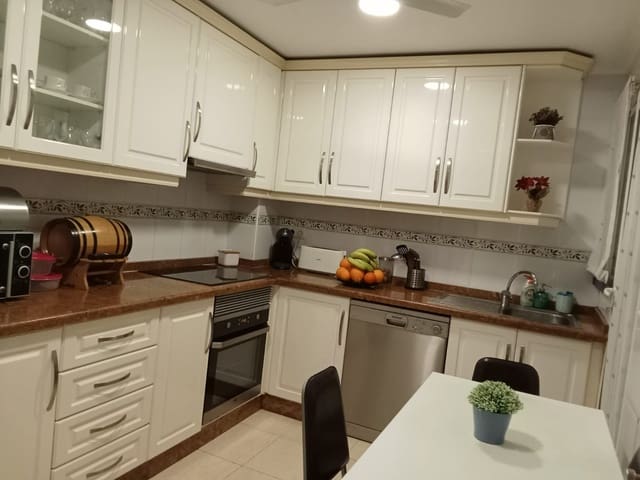 4 Zimmer Haus zu verkaufen in Almoradí mit Garage - 210.000 € (Ref: 9620625)