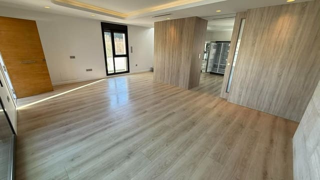 3 makuuhuone Huvila myytävänä paikassa Rojales mukana uima-altaan - 495 000 € (Ref: 9628013)