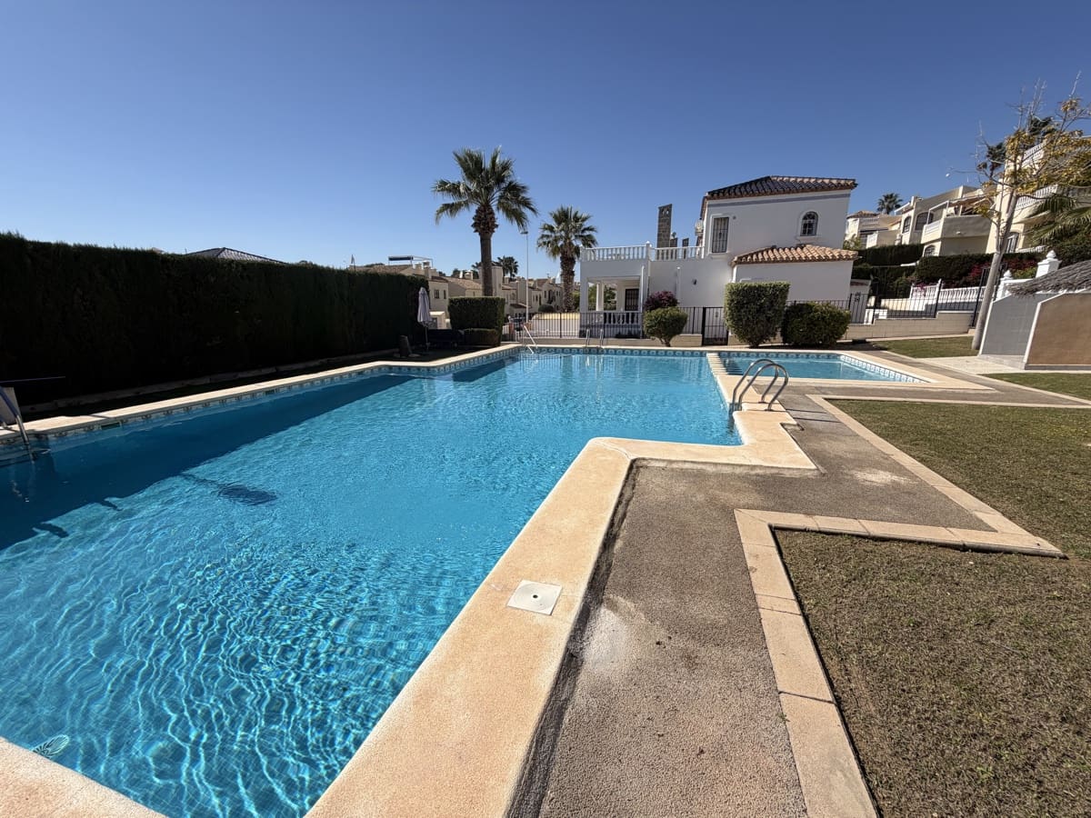 3 sovrum Villa till salu i Los Dolses med pool - 389 000 € (Ref: 9628015)