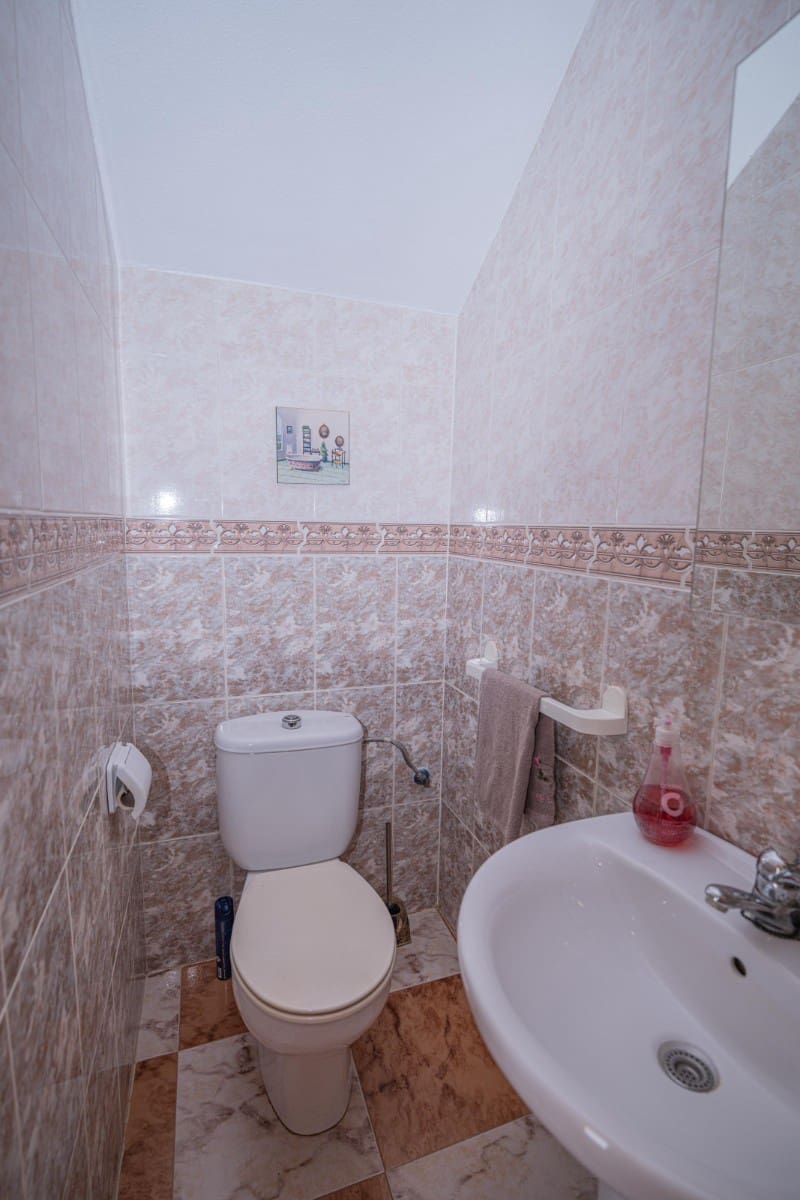 2 soveværelse Byhus til salg i La Zenia med swimmingpool - € 239.000 (Ref: 9628321)