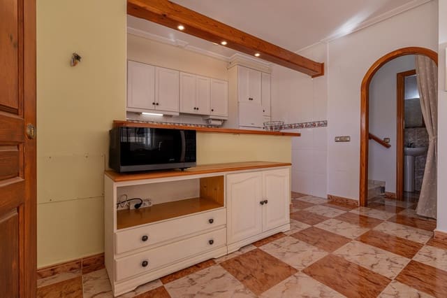 2 soveværelse Byhus til salg i La Zenia, Orihuela med swimmingpool - € 239.000 (Ref: 9628321)