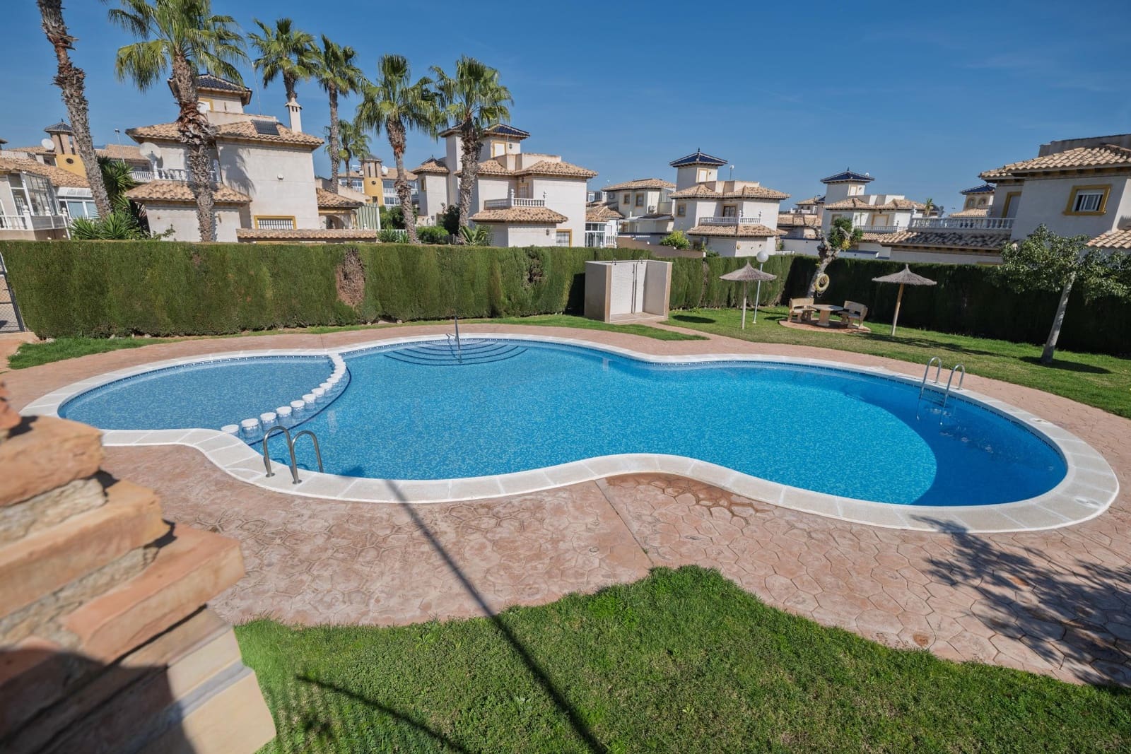 2 soveværelse Byhus til salg i La Zenia med swimmingpool - € 239.000 (Ref: 9628321)